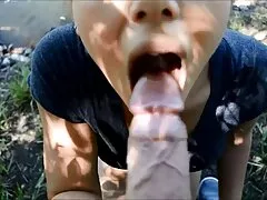 De hete teef zette de anale teef voor ze met haar vriend rotzooide. hardsectube