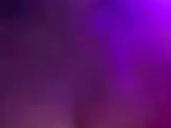 De brunette nam een plek over porno hrad en vroeg een vriend om in de kont te neuken.