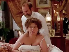 Een harde sex gratis dunne blonde film explodeerde op cameraman.
