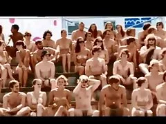 Spaanse teef keiharde gay porn spreidt haar benen in de casting