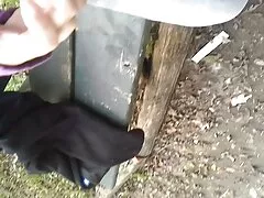Modeontwerpers noemen een zwarte man met een grote lul na een harde neukfilm fotoshoot