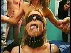 Een romantisch afspraakje eindigde porn hard zoo in een café met een warme lucht in de kamer.
